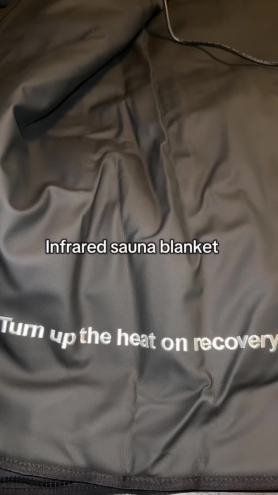 TikTok post by @strong_scorpio for Hydragun. Caption reads: [...] #metabolism ##sauna##saunablanket@@HYDRAGUN.