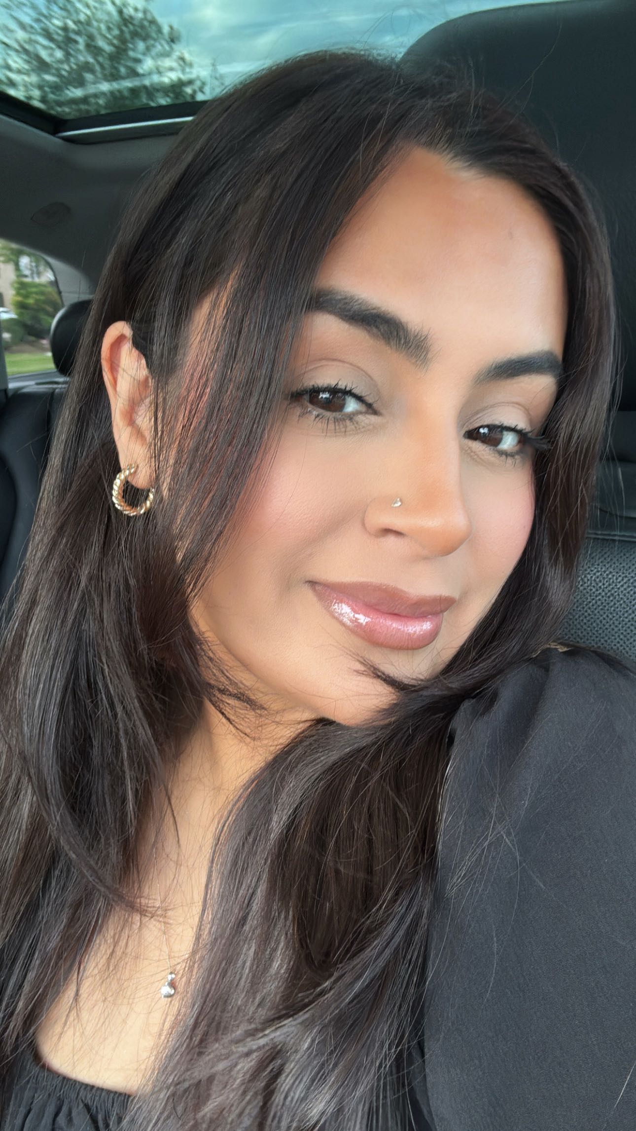 Instagram post by @contouredstudios for Shoppers Drug Mart. Caption reads: Here’s my real 5 minute makeup routine. It’s a....