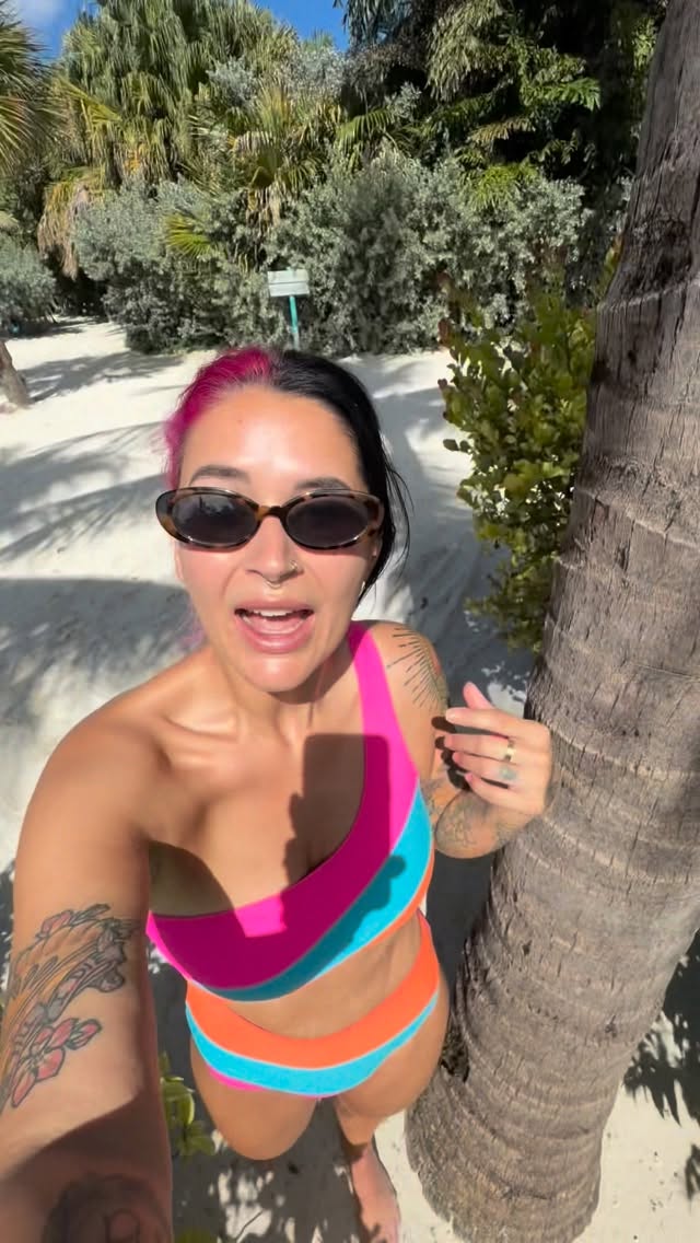 Instagram post by @mommashive for Join Amble. Caption reads: Yes it changed my life #mommashive....