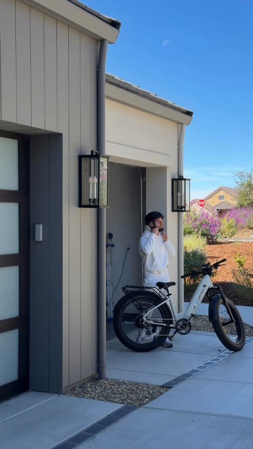 Instagram post by @theeverythingdad for Lectric eBikes. Caption reads: [...] one of our favorite spots. The....