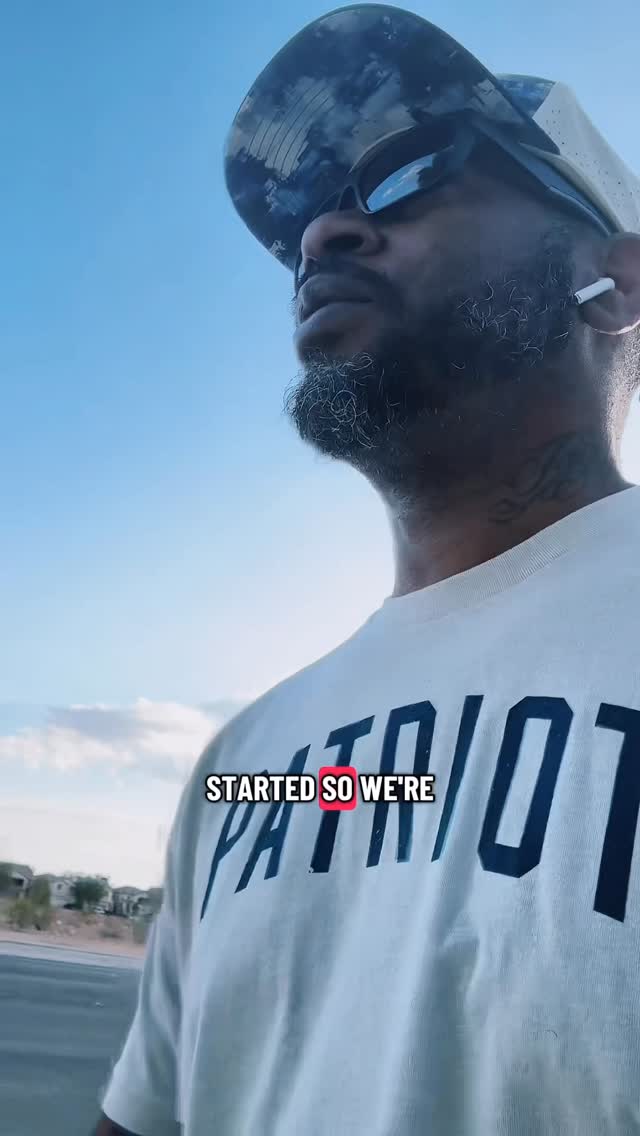 Instagram post by @crwscntrl for Grunt Style. Caption reads: [...] bio to purchase 
🚨 Go click....