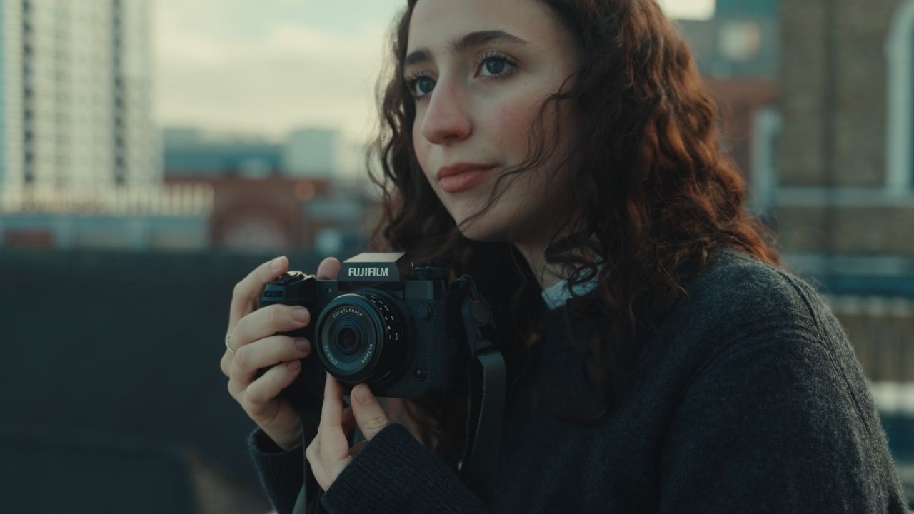 YouTube post by @lisaportinari for Moment. Caption reads: The closest you’ll get to Leica glass on Fujifilm..