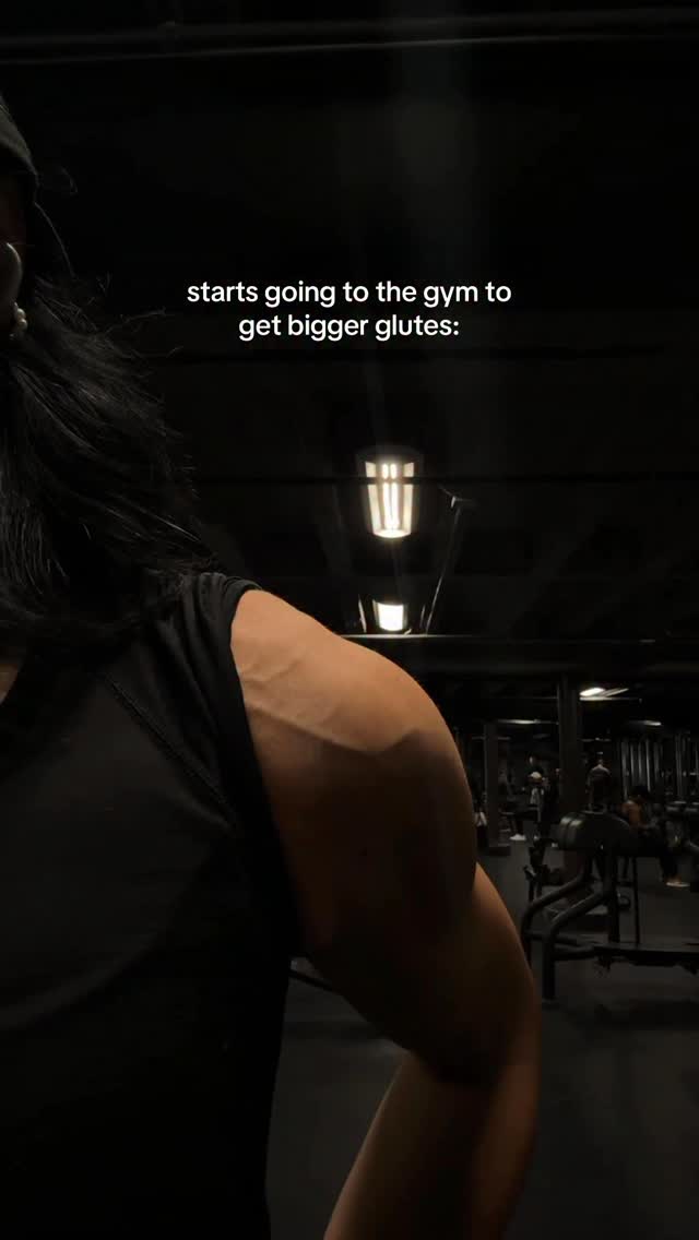 Instagram post by @thebuffunicornn for PEScience. Caption reads: gotta send this to my dad brb 

i started using....