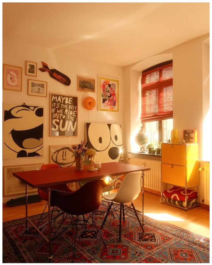 Instagram post by @shotsbycolin for SoLebIch.de. Caption reads: sun‘s shining and the apartment is glowing....