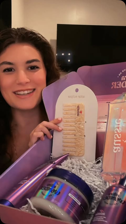 Instagram post by @alyssacallaofficial for Aussie Hair. Caption reads: Aussie PR Unboxing!!! @aussiehaircare #aussiehair....
