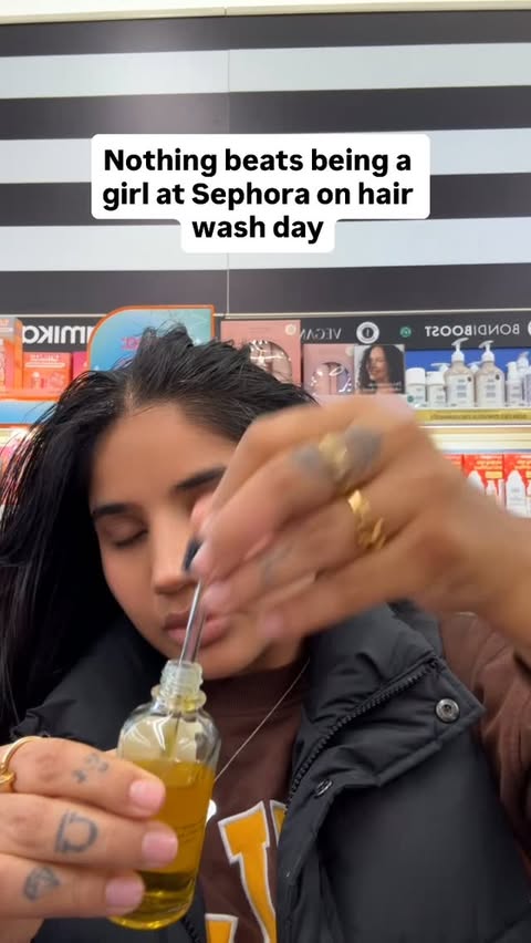 Instagram post by @glambyrajie for JVN Hair. Caption reads: Hmm what should we try next 😎
@jvnhair soo good i....