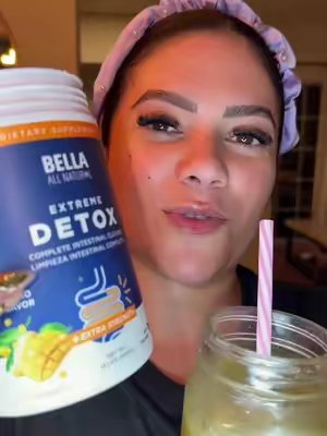 TikTok post by @et3rnalglow for Bella All Natural. Caption reads: [...] para curar todos tus problemasss!! @Bella....