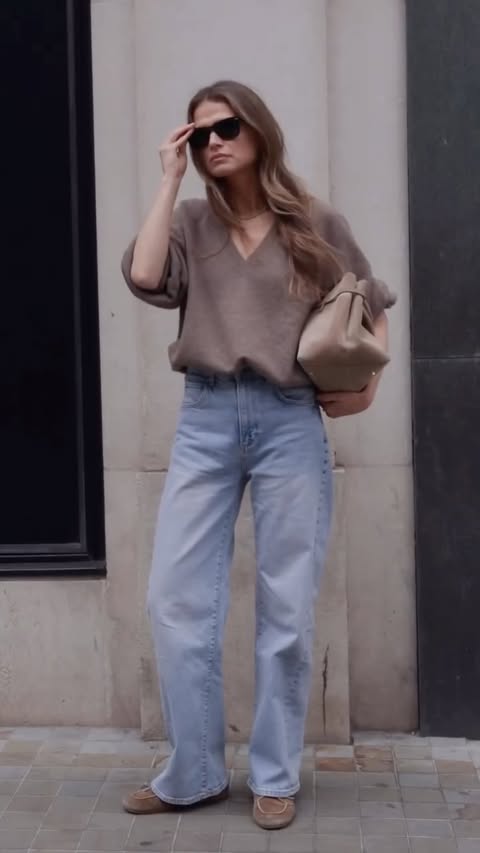 Instagram post by @lu.hough for Paige. Caption reads: Great denim @paige #liveinit AD.