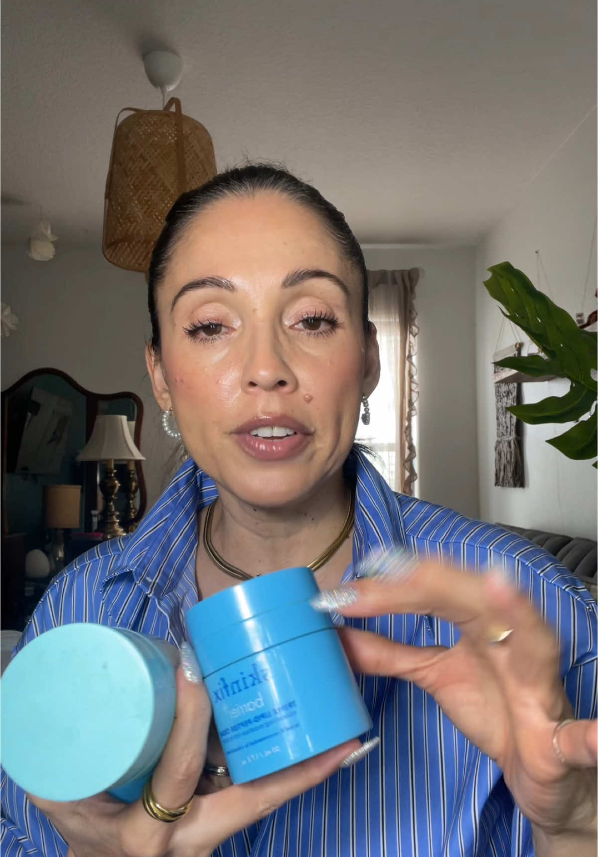 TikTok post by @edsylrmrz for Prequel Skin. Caption reads: Seguiré adquiriendo @Matter of Fact Skincare....