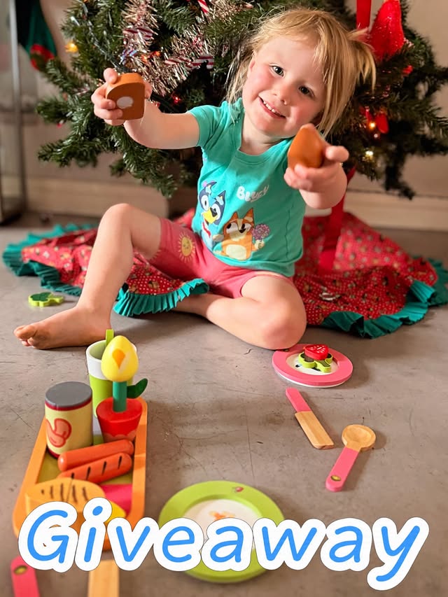 Instagram post by @tamryn_geldenhuys for Prima Toys. Caption reads: [...] enter:
1) Like this post
2) Follow....