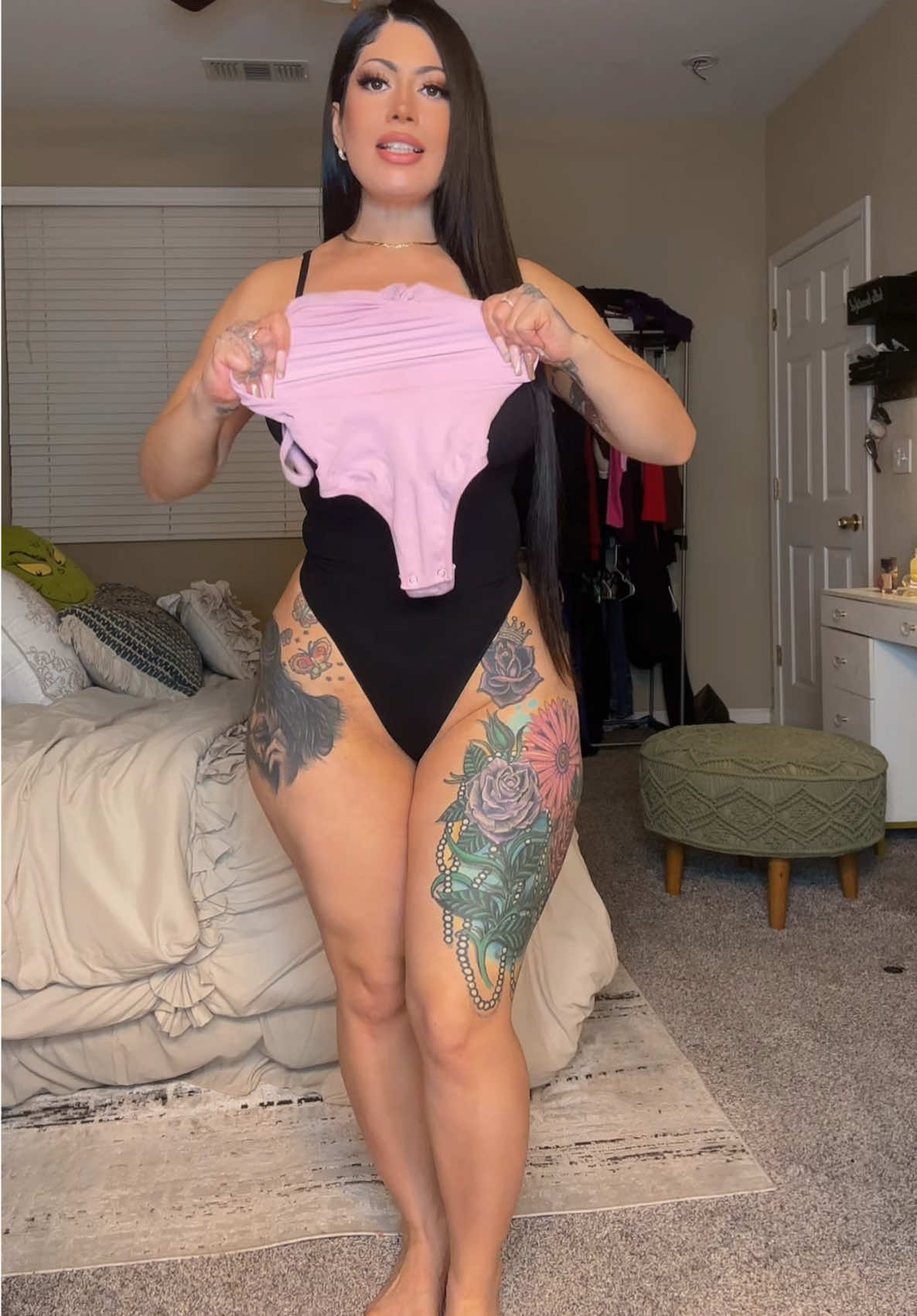 TikTok post by @tiff_tokz for Feelingirl. Caption reads: @FeelinGirl LLC #tiktokshopjumpstartsale [...].