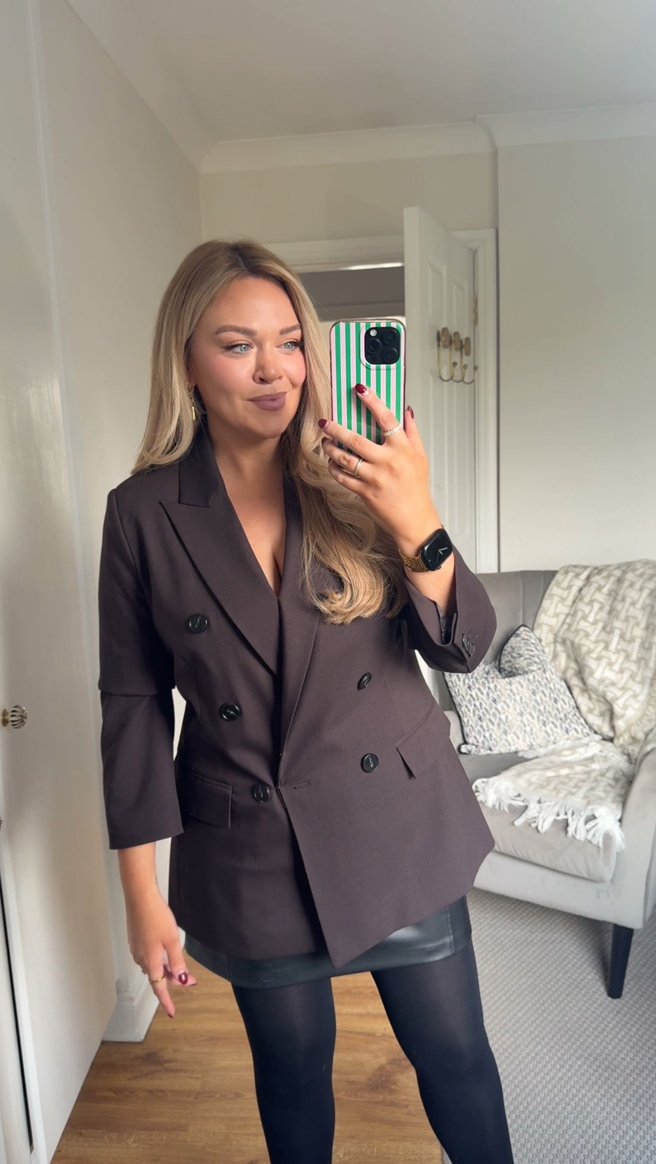 Instagram post by @laurenegerton for Dunnes Stores. Caption reads: Getting ready to co-host an event in @dunnesstores....