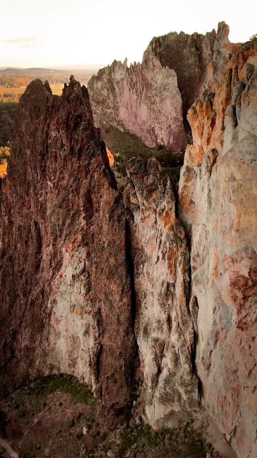 Instagram post by @venturingvestals for Visit Bend Oregon. Caption reads: Save for what to do in Bend, Oregon… Where to hike....