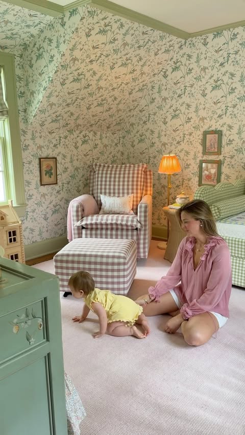 Instagram post by @samanthavarvel for Hallmark. Caption reads: [...] birthday, including her very first @hallmark....