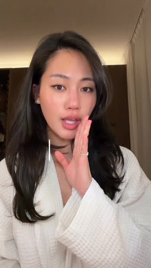 Instagram post by @jihoon for Babor. Caption reads: [...] and she passed the love onto me......