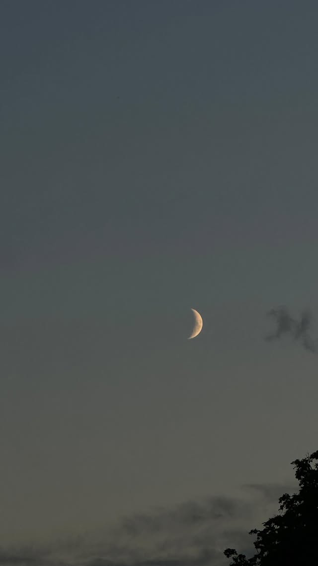 Instagram post by @siannaay for Amperna. Caption reads: [...] your journey so far? ♥️ AD Thank you to....