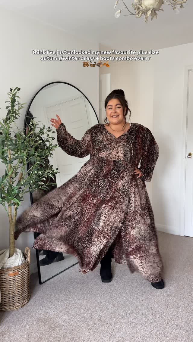 Instagram post by @shannon.futcher for FatFace. Caption reads: [...] are @simplybeuk *previous pr
dress is....