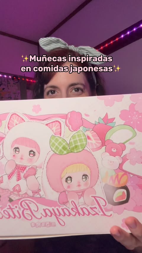Instagram post by @yunae for TOP TOY. Caption reads: [...] japonesas ✨💖💖 Me las ha regalado....