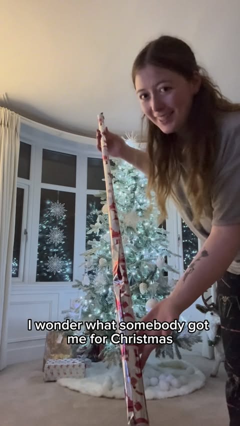 Instagram post by @_pixelette_ for NSabers. Caption reads: Wrap a lightsaber in its box? That’s too easy.....