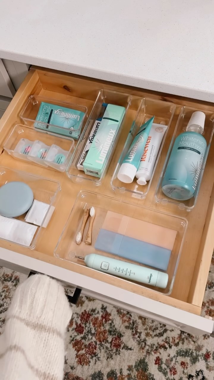 Instagram post by @jordanleedooley for Lumineux by Oral Essentials. Caption reads: I mean, me too. My fave nontoxic whitening system....