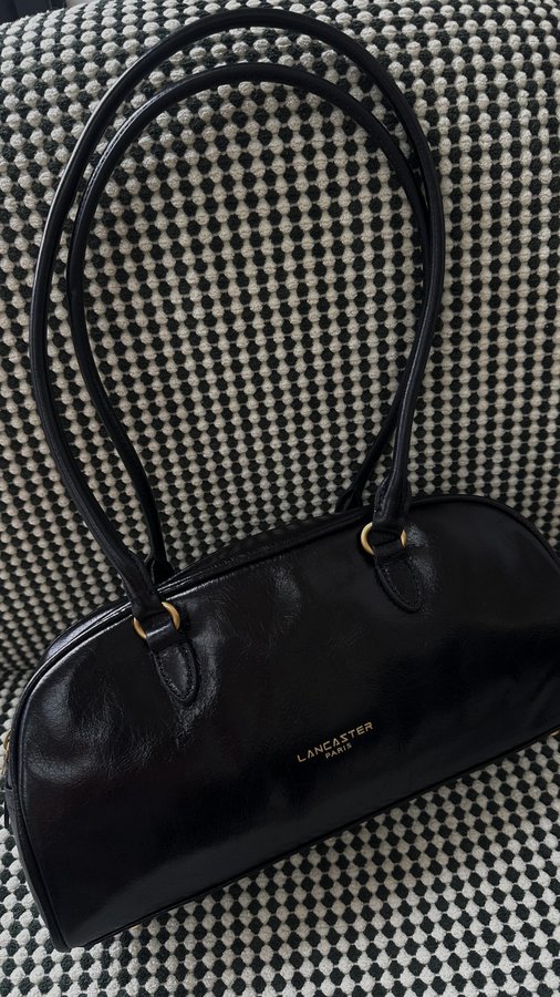 Instagram post by @maimy_pea for French Connection. Caption reads: [...] sequin or two though! ✨

Red shirt....