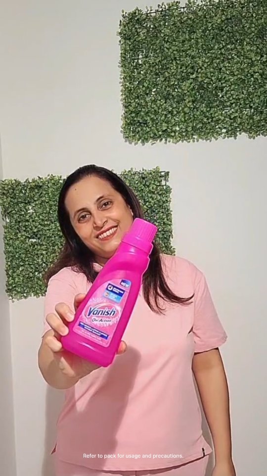 Instagram post by @panav_karira_8 for Viral Pitch. Caption reads: The ketchup a reminder of a family dinner where....