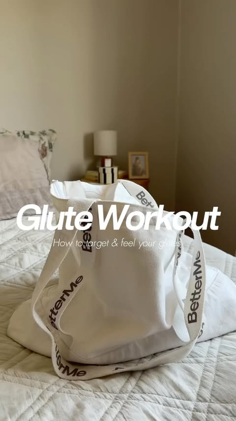 Instagram post by @fridarosengard for BetterMe. Caption reads: [...] the glutes more💙 Outfit is from....