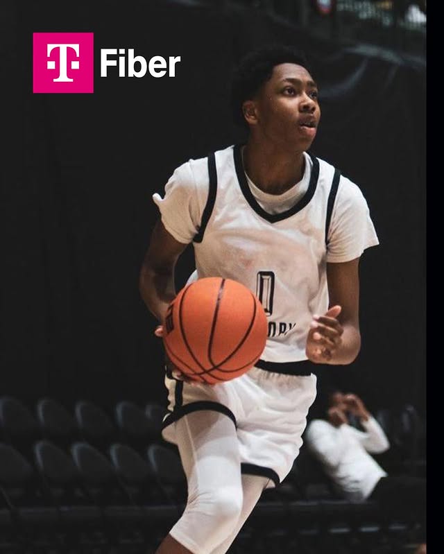 Instagram post by @showtime.slim for T-Mobile. Caption reads: [...] pace on the court. Just like ultra-fast....