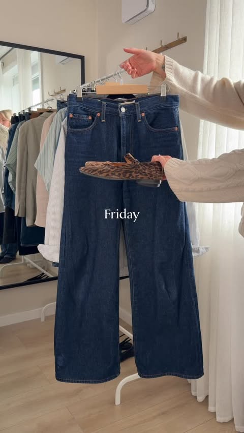 Instagram post by @useless_dk for LILYSILK. Caption reads: [...] @freepeopleeu (Tuesday), silk trousers....