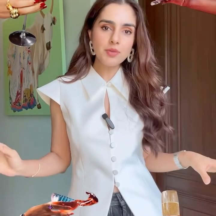 Instagram post by @sharnamli for Nykaa Fashion. Caption reads: Shop all my favourites from @nykaafashion ‘s....