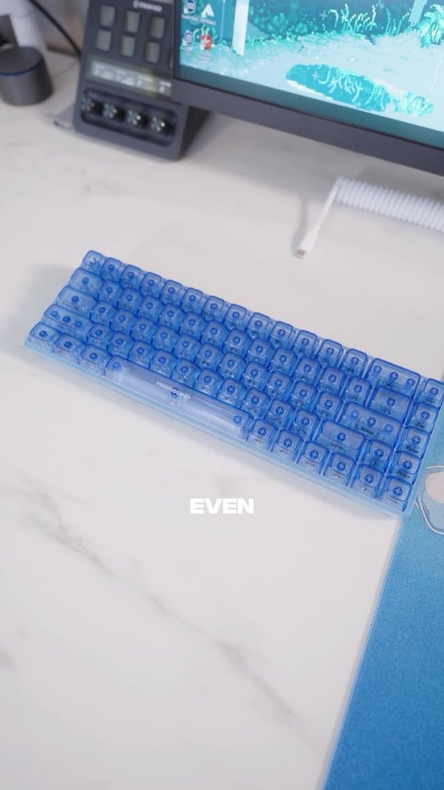 Instagram post by @pinchify for Higround. Caption reads: My new favorite keyboard 😏 @higround Use code....