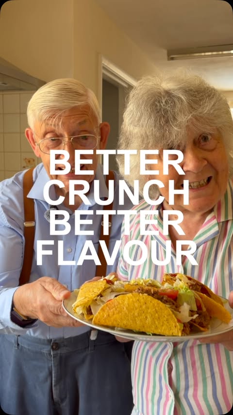 Instagram post by @makemeaoffer for Old El Paso. Caption reads: [...] the new & improved taco recipe from....