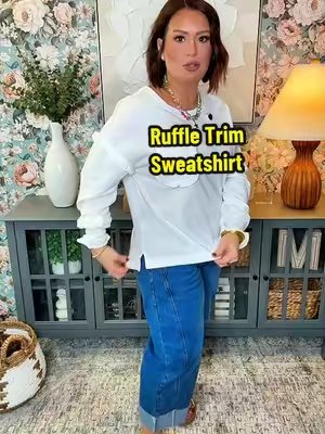 TikTok post by @katrinagmoore for Shewin. Caption reads: [...] And it’s perfectly relaxed fit!! 🥰 @SHEWIN....