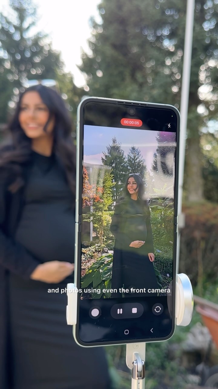 Instagram post by @glambygilly for TELUS. Caption reads: Galaxy AI by @samsung is here, and I couldn’t be....