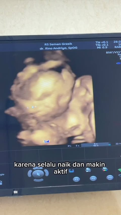 Instagram post by @ardyafanni for Mom Uung. Caption reads: [...] ngaruh banget ke perkembangan adek ❤️....