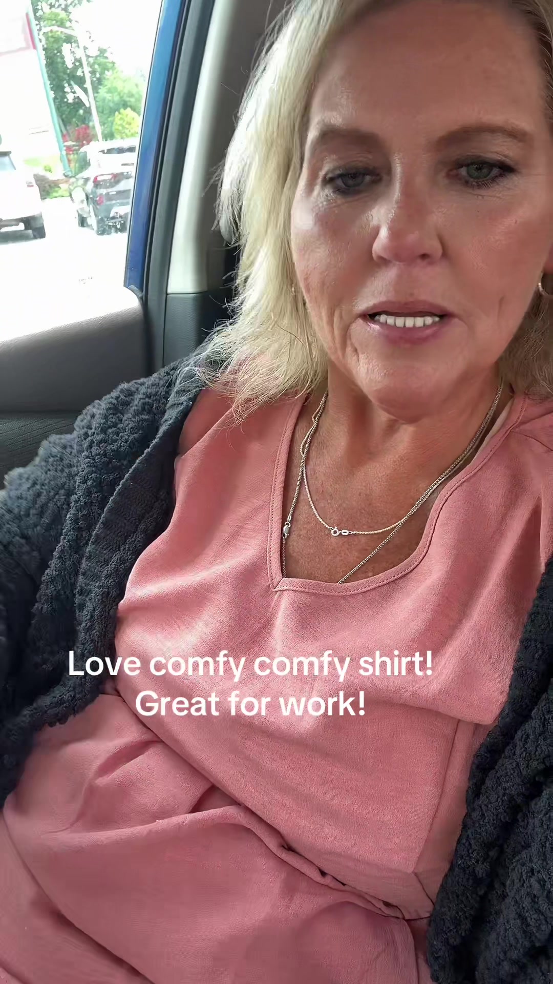 TikTok post by @smply.donna for Wiholl. Caption reads: [...] order one of every color! Link below!....