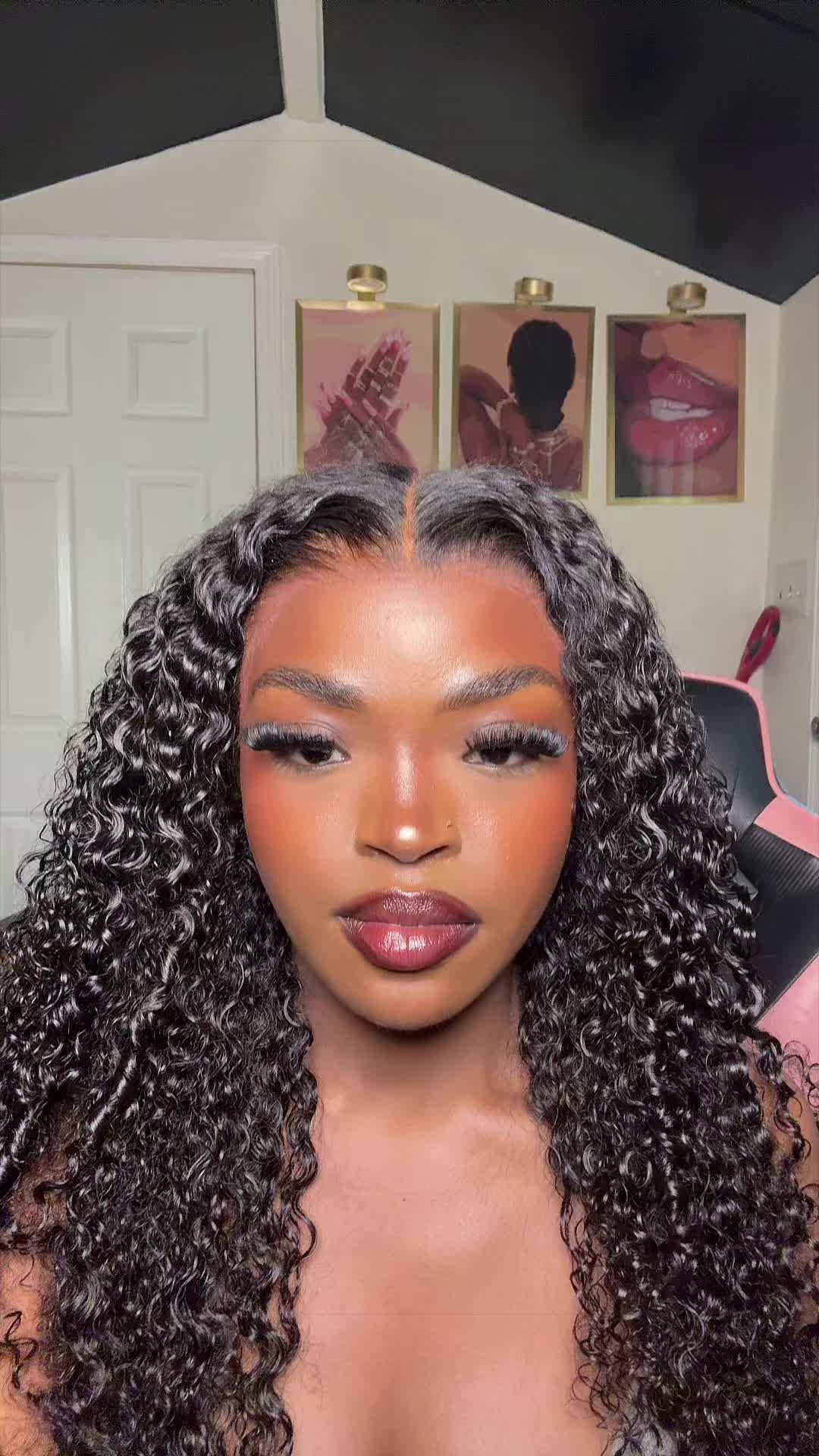 TikTok post by @aliyahtheedoll for The Frontal Queen. Caption reads: [...] #hairinfluencer #burmes @The Frontal Queen.