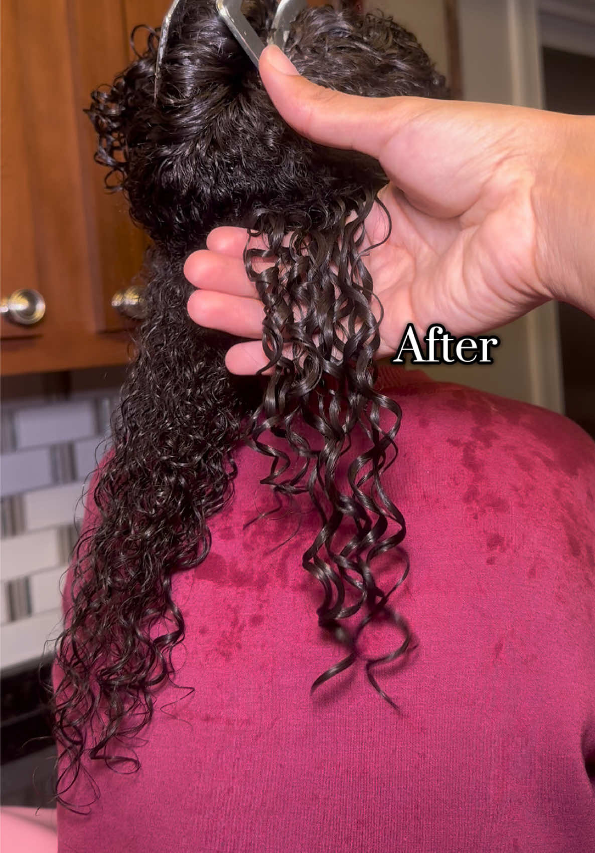 TikTok post by @tiarra525 for FHI Heat. Caption reads: [...] #hairbrush #curlyhair #curlygirls @FHI HEAT .