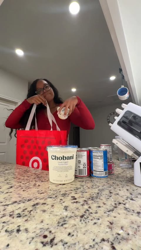 Instagram post by @branneishaa for Chobani. Caption reads: [...] simple swap & replace sour cream with....