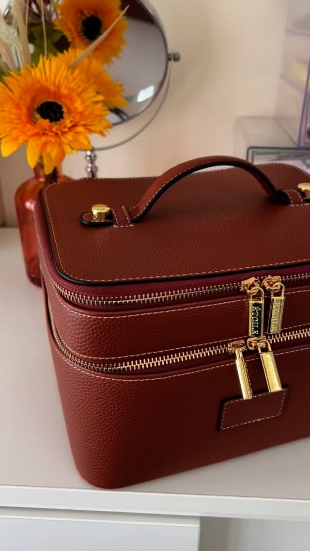 Instagram post by @natalieloder for Etoile. Caption reads: What’s in my autumnal vanity case @etoile....