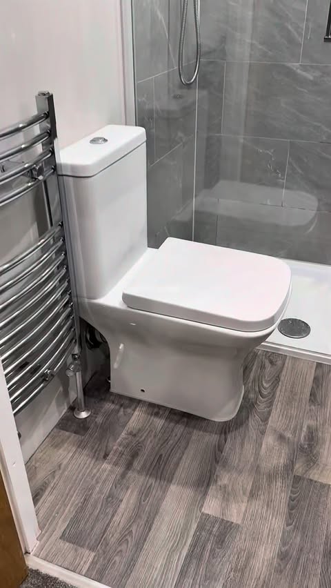 Instagram post by @beaplumber for Screwfix. Caption reads: Toilet install… @screwfix_uk #plumber #plumbing....