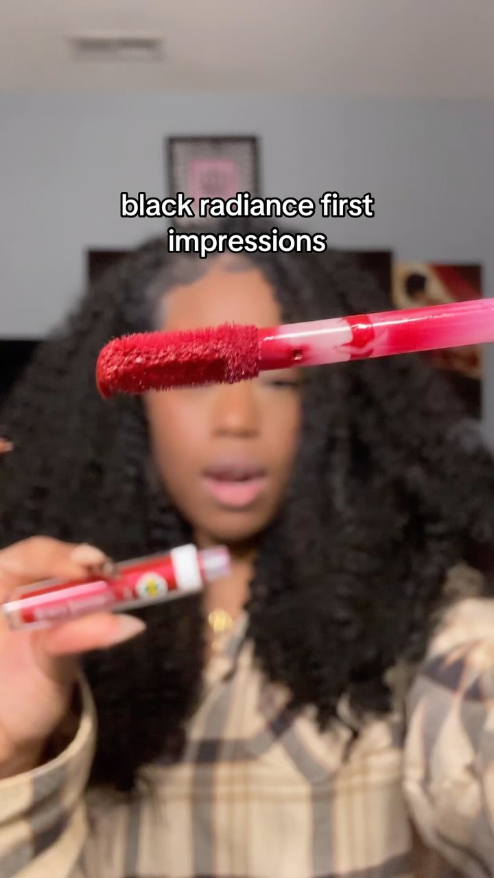 Instagram post by @taibaybee for Black Radiance Beauty. Caption reads: I don’t know what I was expecting but it WASNT....