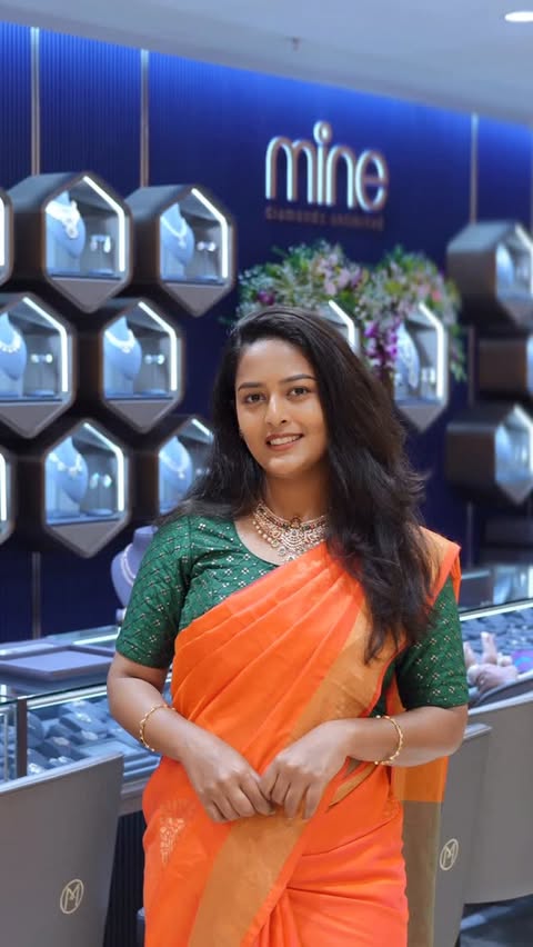 Instagram post by @flavourful_tales_ for Malabar Gold and Diamonds. Caption reads: ✨ Malabar Gold & Diamonds, Tumkur is now....