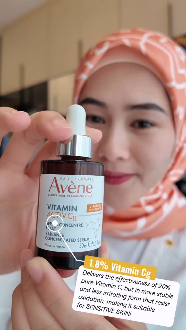 Instagram post by @drfietawfek for Avène. Caption reads: Kulit makin glowing lepas 15 hari pakai Avène....