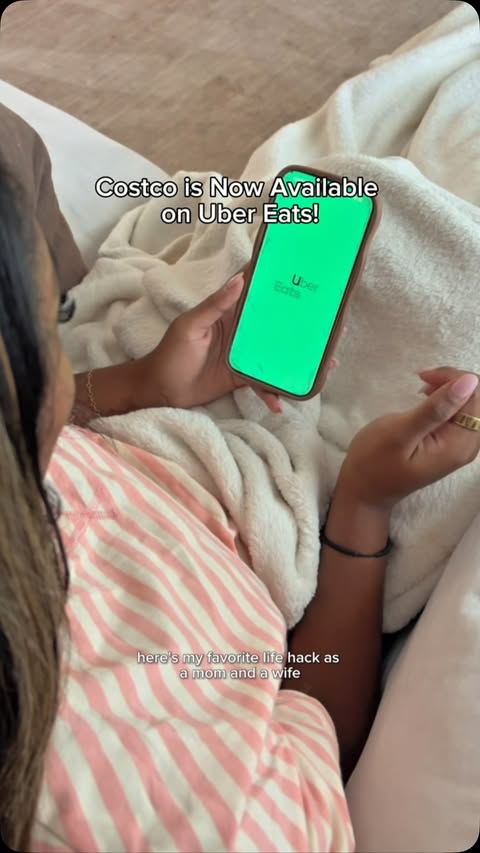 Instagram post by @lexseguraa for Uber Eats. Caption reads: [...] barely time to make it to the store,....