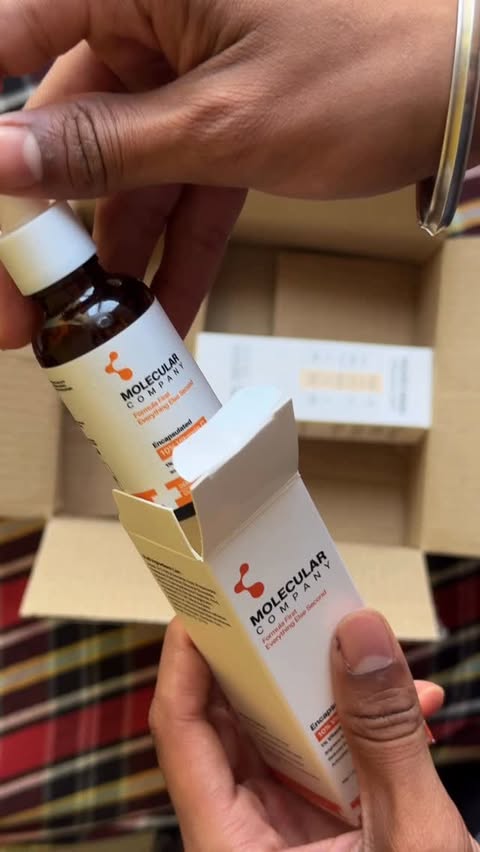 Instagram post by @itsmanojgowdav for Molecular Company. Caption reads: Follow & Comment for Link 🖇️ Vitamin C serum....