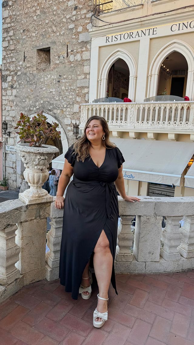 Instagram post by @lindamariie for Ellos. Caption reads: Get ready with @lindamariie for a dinner date! ❤️....