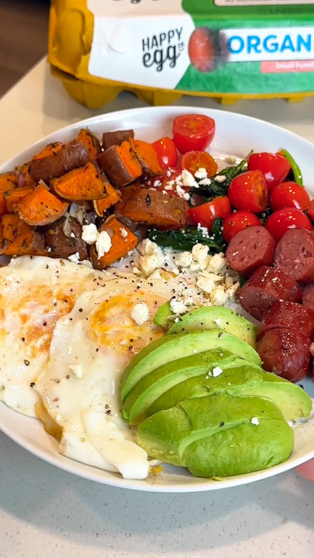 Instagram post by @glowingwithgracee for Happy Egg. Caption reads: GET READY WITH ME🍳💪🏻

This is how I prepare my....