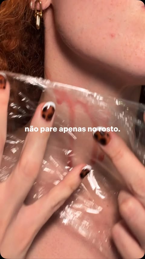Instagram post by @pam_frison for Medicube. Caption reads: usando o sérum de EGF da @medicube_global_official....
