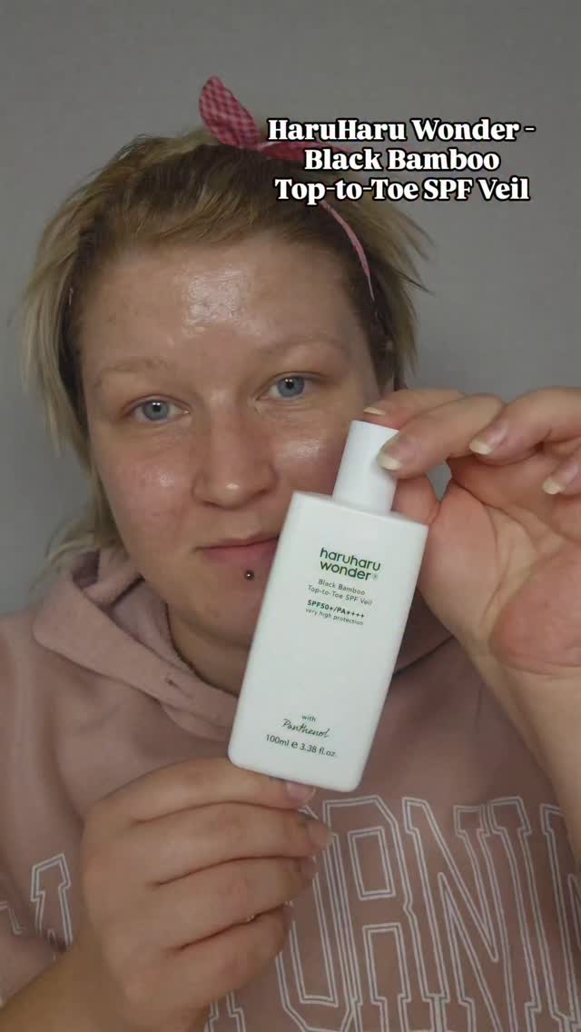 Instagram post by @makeupfreakzz for Picky. Caption reads: 💚🤍💚🤍 @haruharuwonder_official 

Black Bamboo....